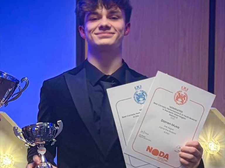 Well Done to Darren & Zara